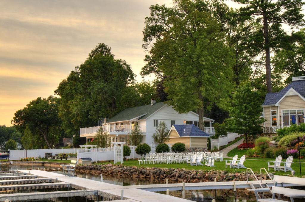 Bay Pointe Inn Orangeville Kültér fotó